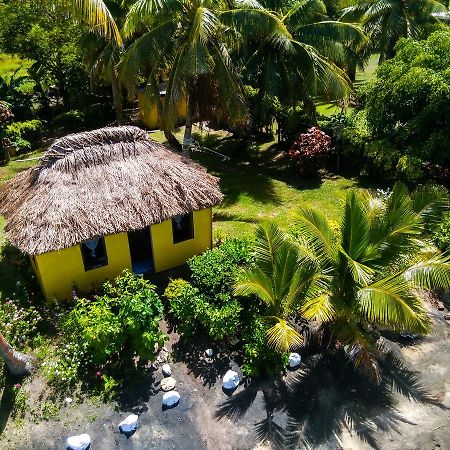 Yasawa Homestays Naisisili Exterior photo
