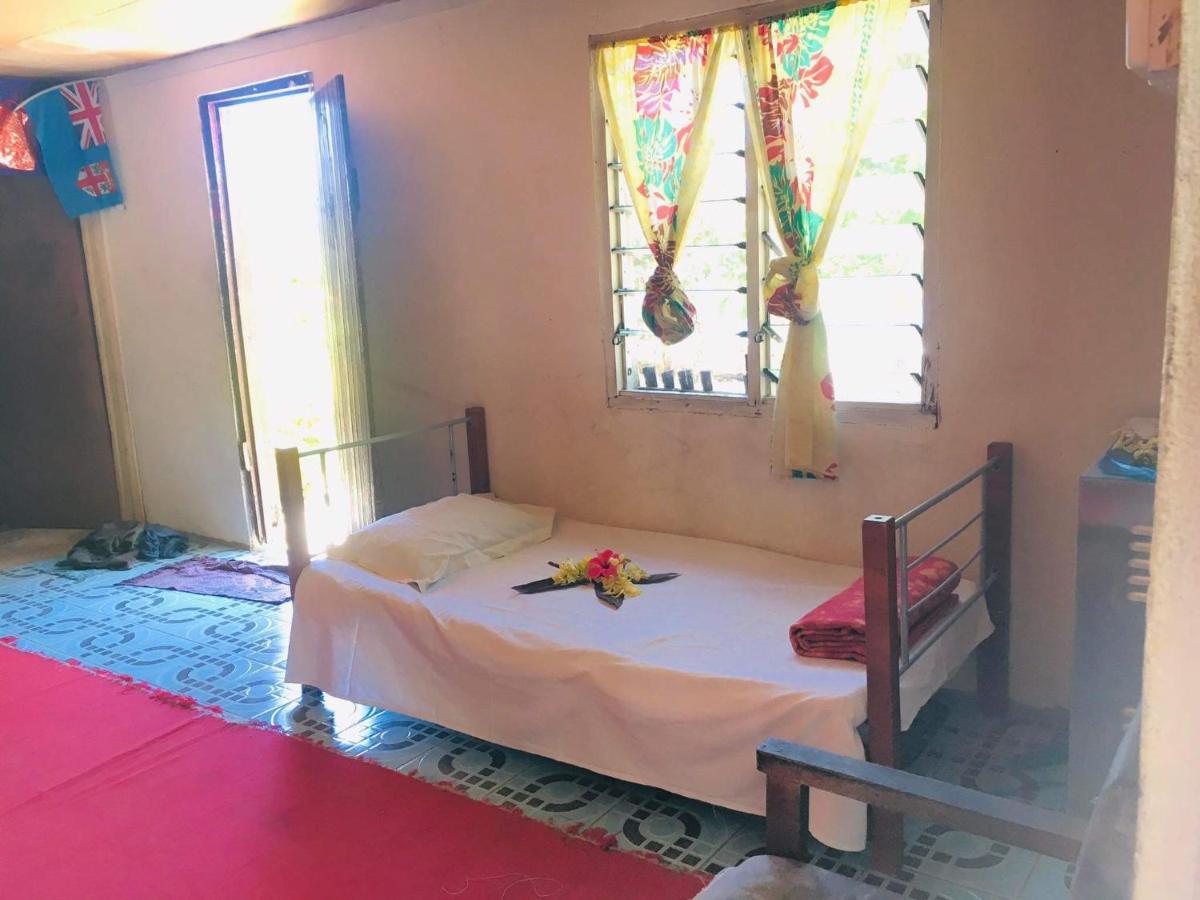 Yasawa Homestays Naisisili Exterior photo