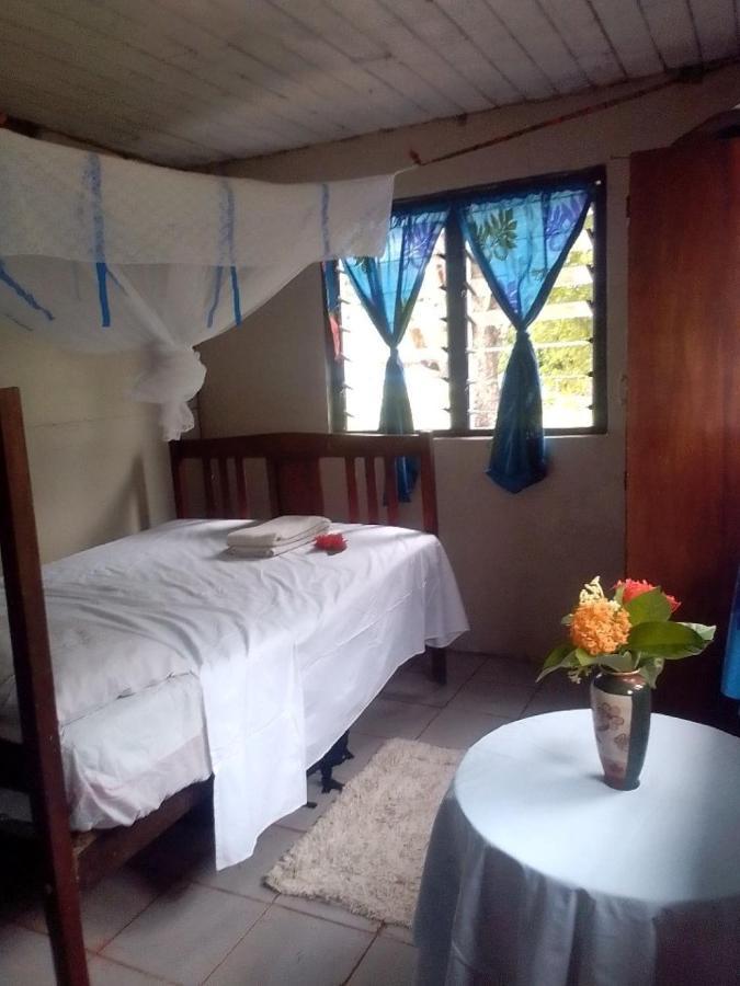 Yasawa Homestays Naisisili Exterior photo