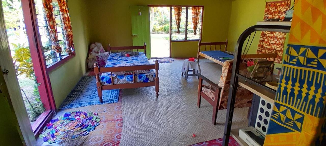 Yasawa Homestays Naisisili Exterior photo