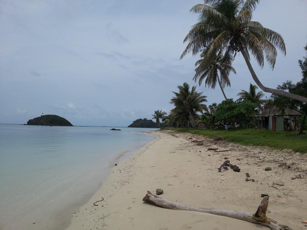 Yasawa Homestays Naisisili Exterior photo