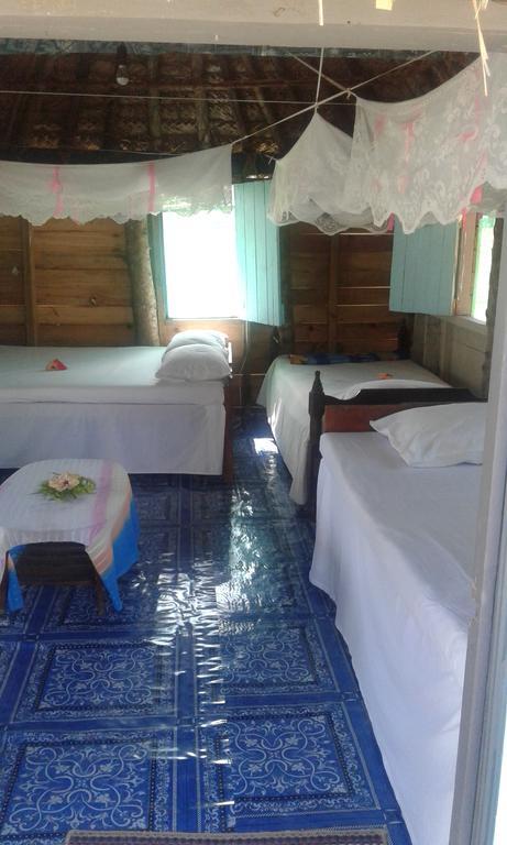 Yasawa Homestays Naisisili Exterior photo