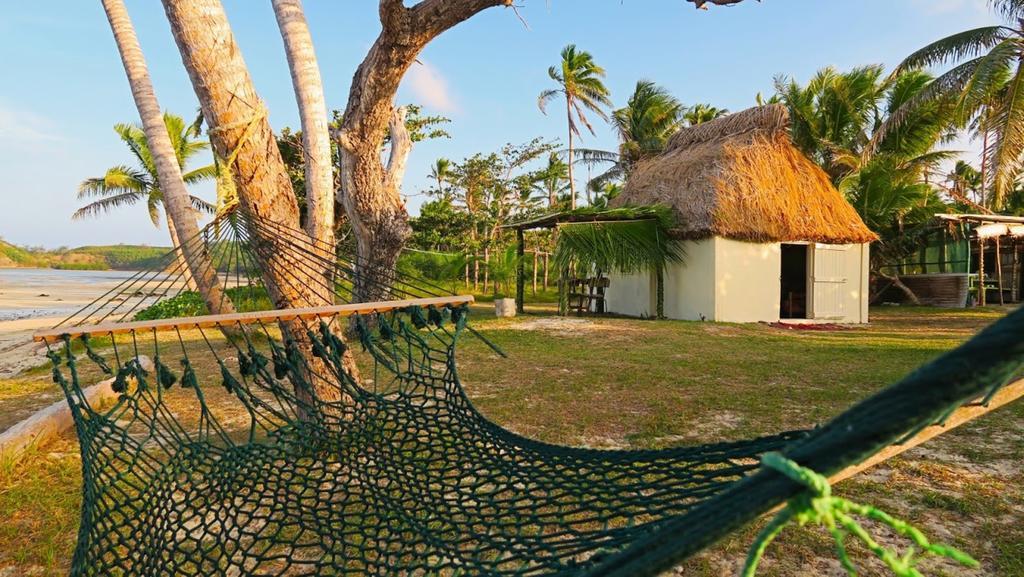 Yasawa Homestays Naisisili Exterior photo