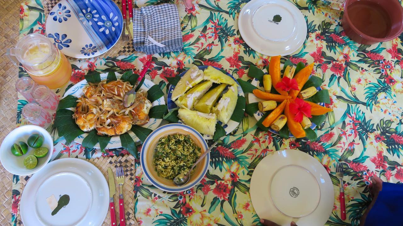 Yasawa Homestays Naisisili Exterior photo