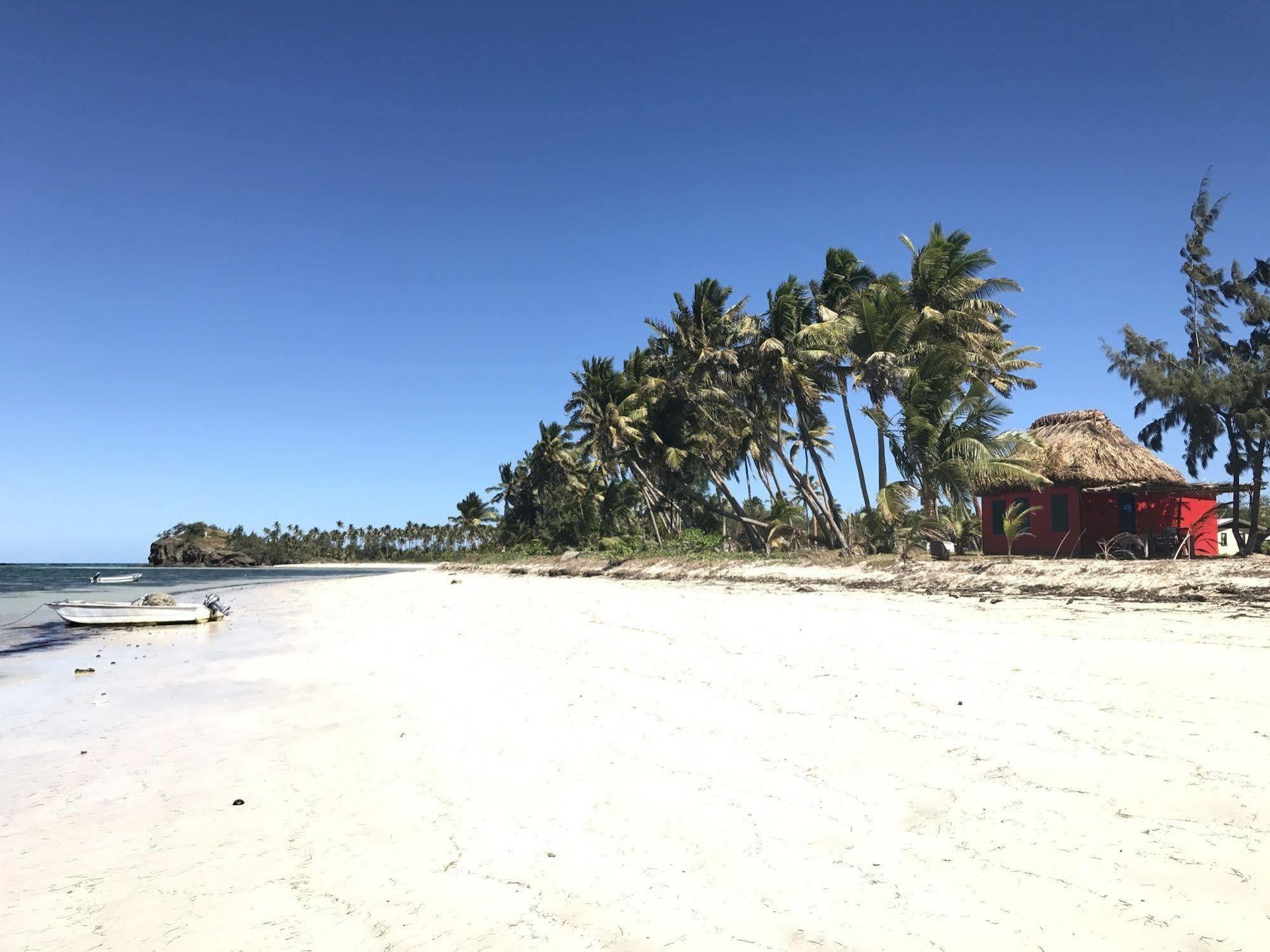 Yasawa Homestays Naisisili Exterior photo